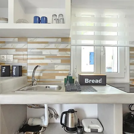 Apartment Chronis *