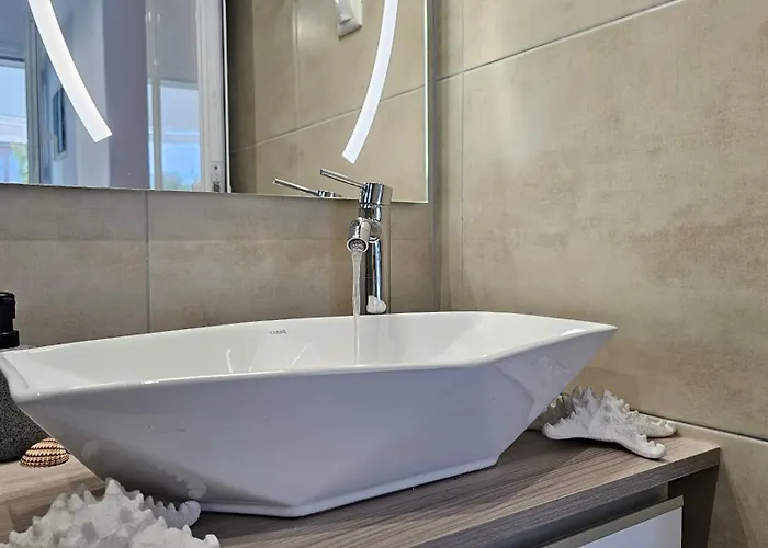 Chronis In Adamantas