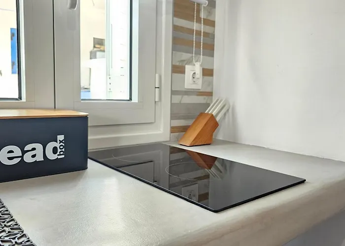 Chronis In Lejlighed