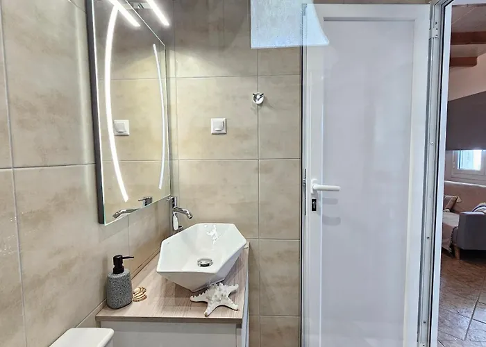 Lejlighed Chronis In