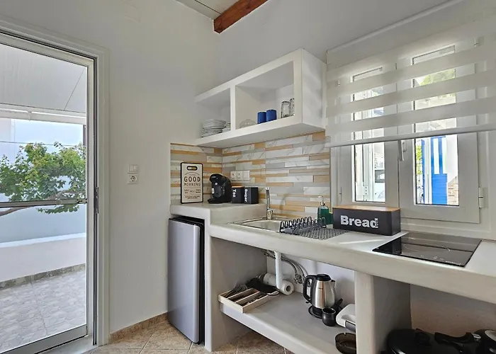 Chronis In Lejlighed *